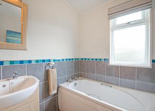 Parmontley Hall Lodges - 2