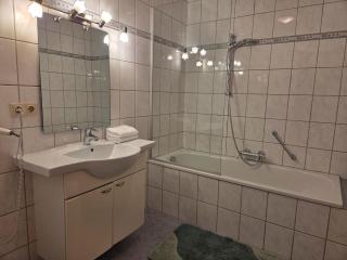 Tyrolean Apartment with Terrace - 3