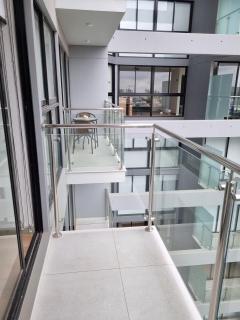 Modern apartment with confort and ideal location - 8