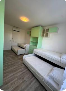 Cozy Corner Tirana - 8