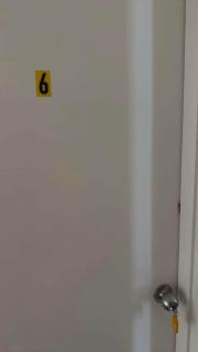R6 Bright Spacious Room near Perth Airport with AC - 1