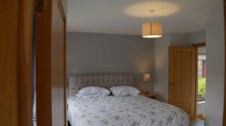 Home in Killarney - 6 Bedrooms, Beautiful Home! - 2