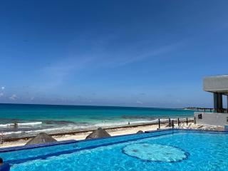 Suite Frente al Mar Caribe, alberca infinity. - 5