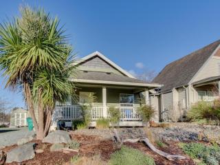 Cedar Creek Retreat - Rockaway Beach - 9