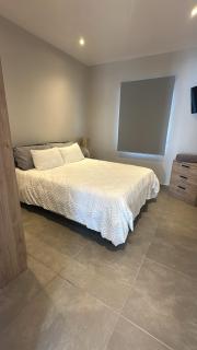 3-Bedroom Home 2-Bedroom Apartment Sleeps 10 Curacao - 0