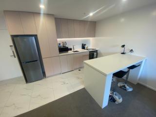 Central City Views In Heart of Central Chch by Stadium - 6
