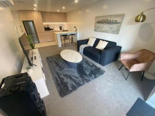 Central City Views In Heart of Central Chch by Stadium - 9