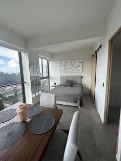 loft 3 personas alberca gym y parking cerca de andares - 1