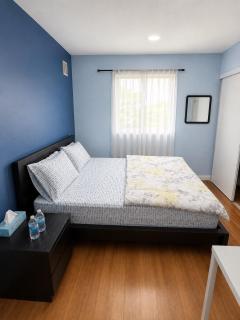 one bedroom in Brampton - 1