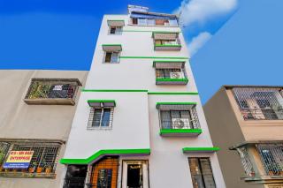 Hotel Dream Star Near Acropolis Mall - 1