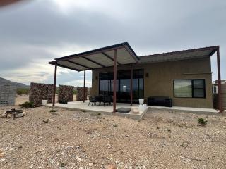 Terlingua Container Home Retreat - 6