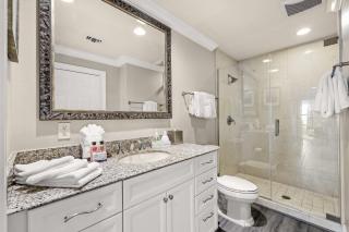 3BR Harborfront Condo - Pool Hot Tub Bay Shuttle - 3