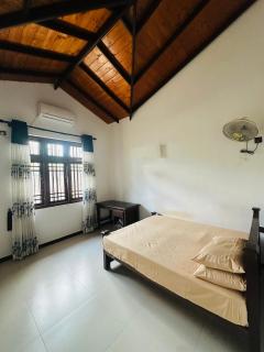 Dilukshi comstruction villa - 1