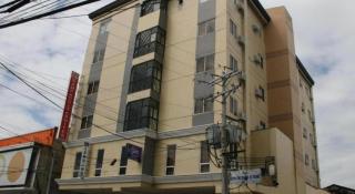 Sampaguita Suites Plaza Garcia - 7
