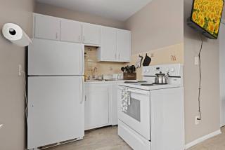 Sleeps 2/Aurora/Ext stay discounts/Wi-fi & Parkng - 6