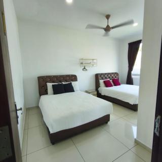 Alpine Homestay Room only - 7