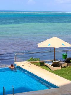 Beachfront two bedroom - 0