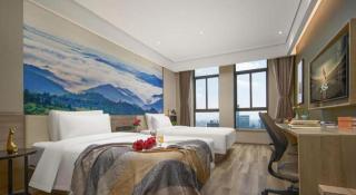 Atour Hotel Huzhou Changxing Changhai Road - 2