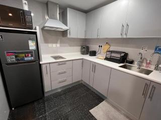 Leanitai Luxury 1-BR apartment-303 شقة فاخرة بغرفة نوم واحدة - 2