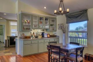 Napa Vineyard with Stunning Views By Allevo Homes - 2