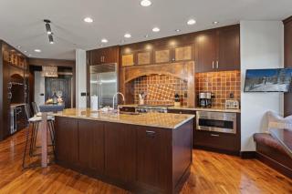 301 - Three Bedroom Flagstaff condo - 9