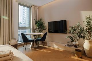 Sophisticated Studio near Burj Khalifa - 5