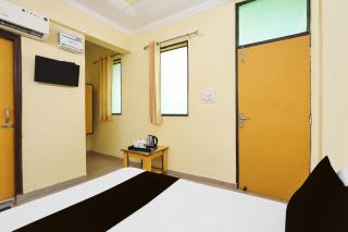Hotel O Rock Garden Chandigarh Formerly Mehar Sunflower - 1