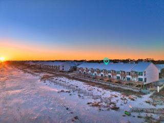 Ocean Breeze Beachfront SGI - 1