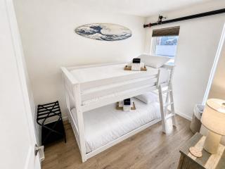 Salt & Serenity - Coastal-Inspired 2-Bedroom - 5