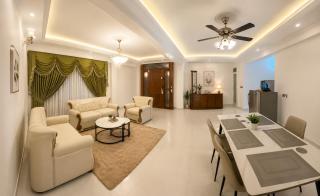 The Royal Crown Penthouse by Royal Crown Property - 3