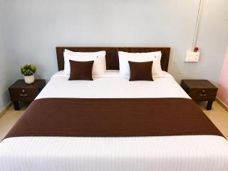 Royal Villa Resort - 2
