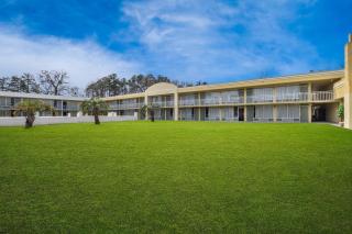 Quality Inn Yemassee - Point South I-95 - 7