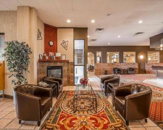 Quality Inn & Conference Centre Red Deer - 50th Avenue - 6