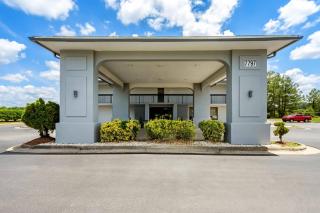 Quality Inn Battleboro - Rocky Mount - 9