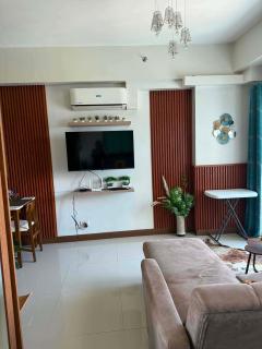 Spacious Studio unit with Balcony and Seaview - 8