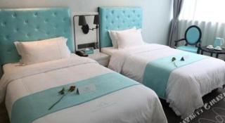 Qingdao Galaxy Holiday Hotel - 3