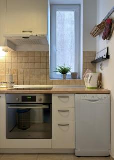 Quiet Apartment Maksimir - Self Check-in - Parking - 3