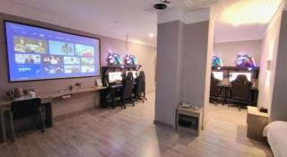 Shell Xinxiang Weibin District Railway Station Department Store Hotel - 1