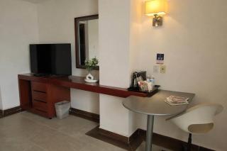 Comfort Inn Queretaro Tecnologico - 1