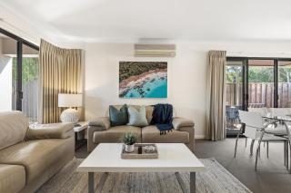 Apartment 46 - Town Central - Close to Walktrails - 6
