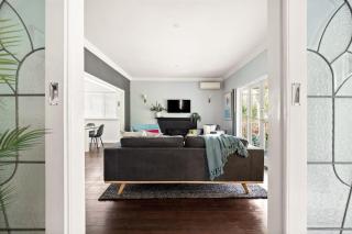 Elva Garden Cottage - Dog Friendly - Town Central - 2