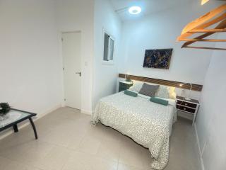 Alquiler de Habitación privada con las areas de sala, cocina y baño que se comparten cerca al Mar! - Alcalá - 6
