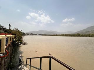 Couple & Family Friendly Rishikesh Homestays - Mountain View - 85 the Ganges - 2