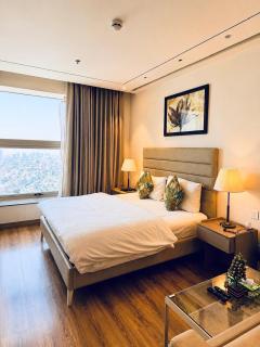 Ollys Den I Luxury Cozy Studio I Cafes, Breweries & INOX l WiFi - 7