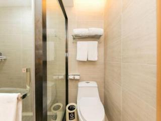 Starway Hotel Hongqiao Junction Center Branch - 1
