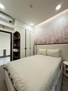 3 Bedroom Luxury Diamond Centery - Celadon City - 2