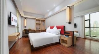 Echeng Hotel Liuzhou Central Plaza Pedestrian Street - 2
