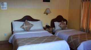 Fairmount Hotel - 2