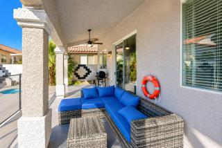 SW Vegas Heated Pool + Jacuzzi! - 4