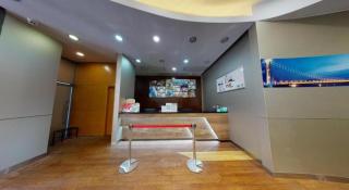 West Hotel - 4